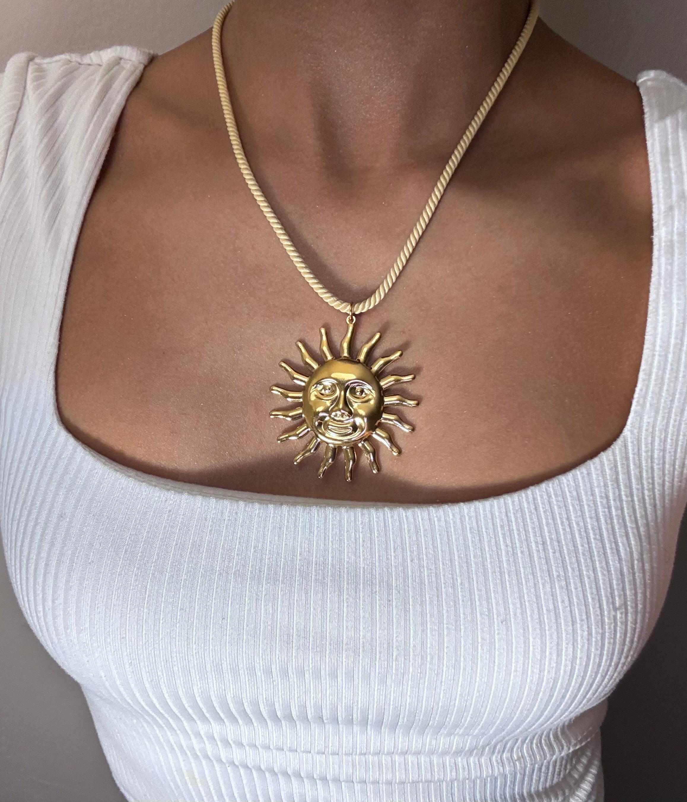 Aura solar
